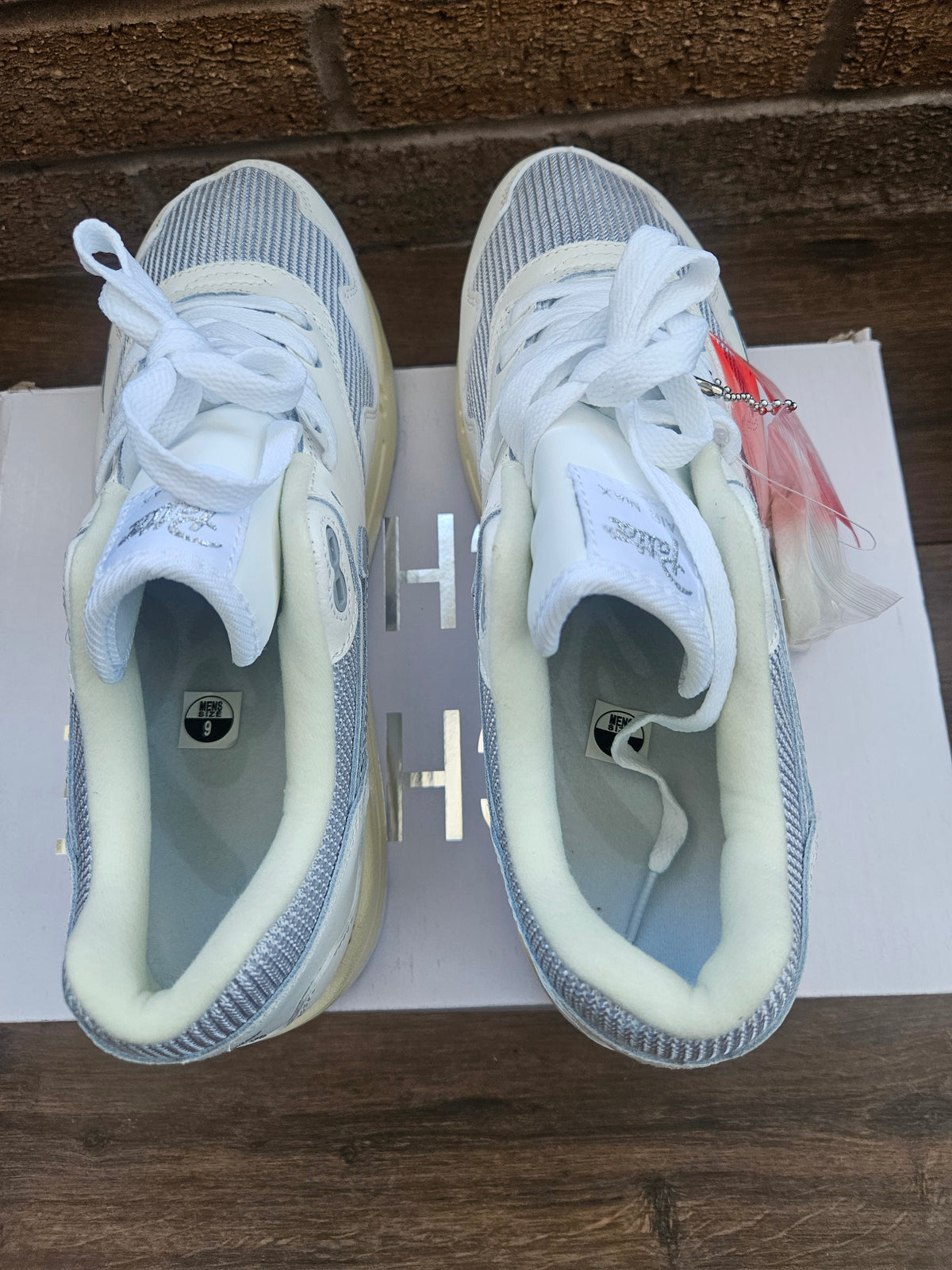Patta White Uk 8