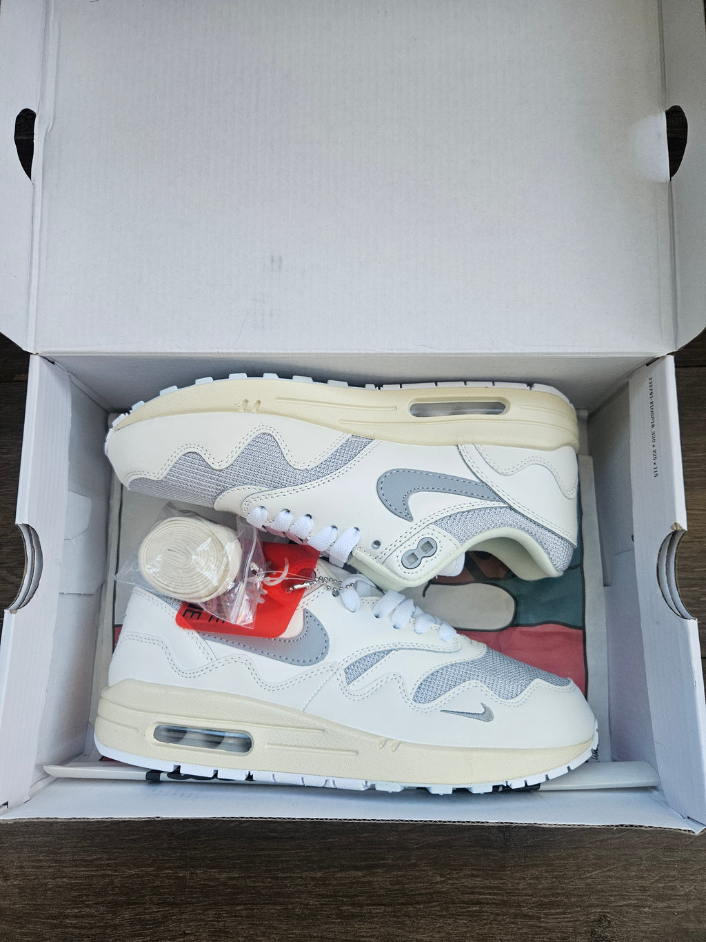 Patta White Uk 7