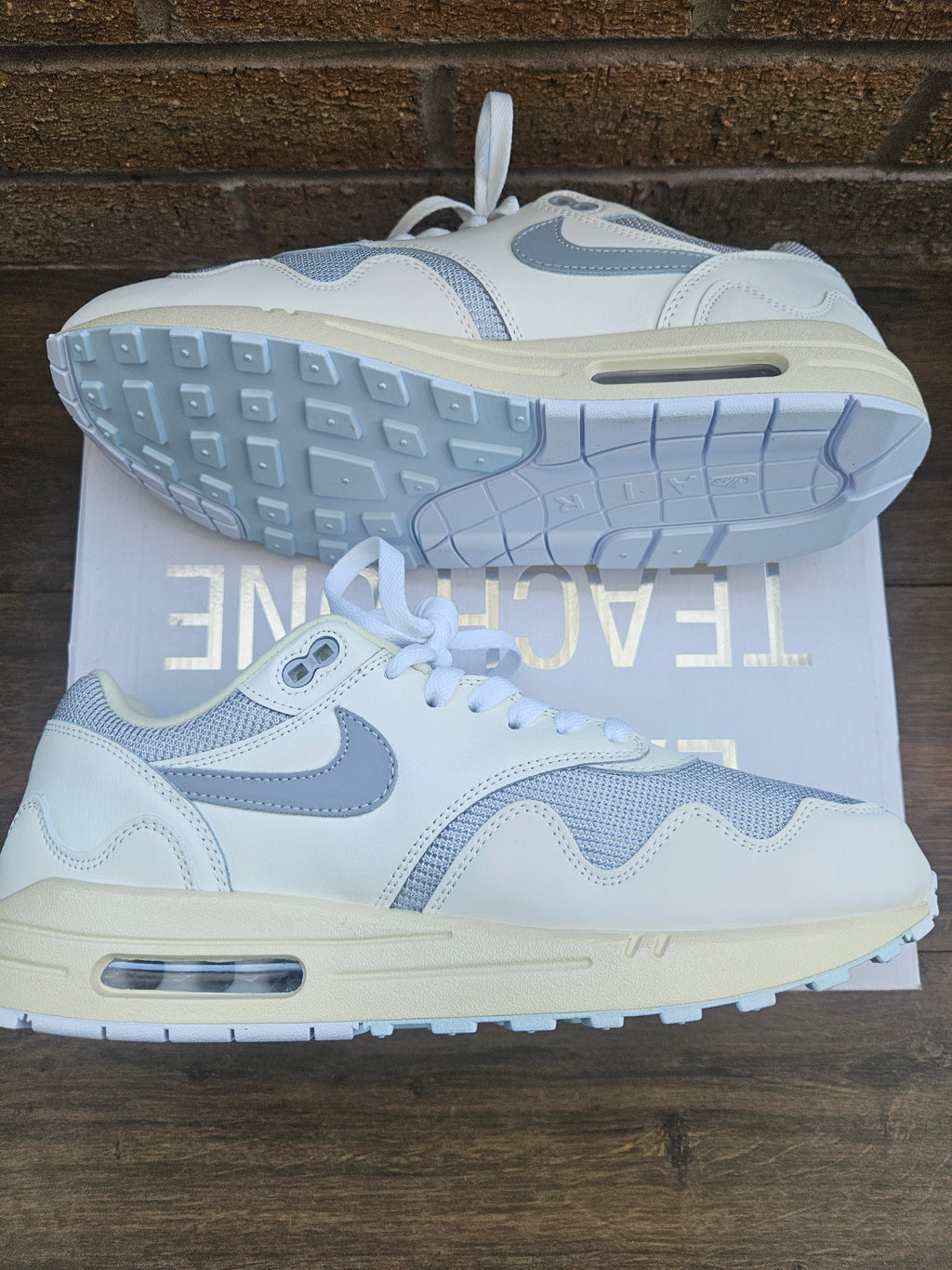 Patta White Uk 10