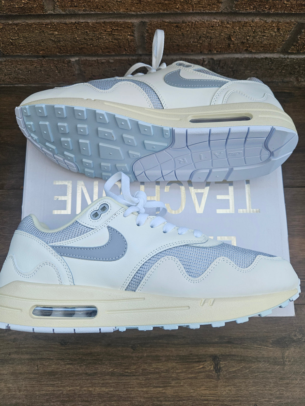 Patta White Uk 10